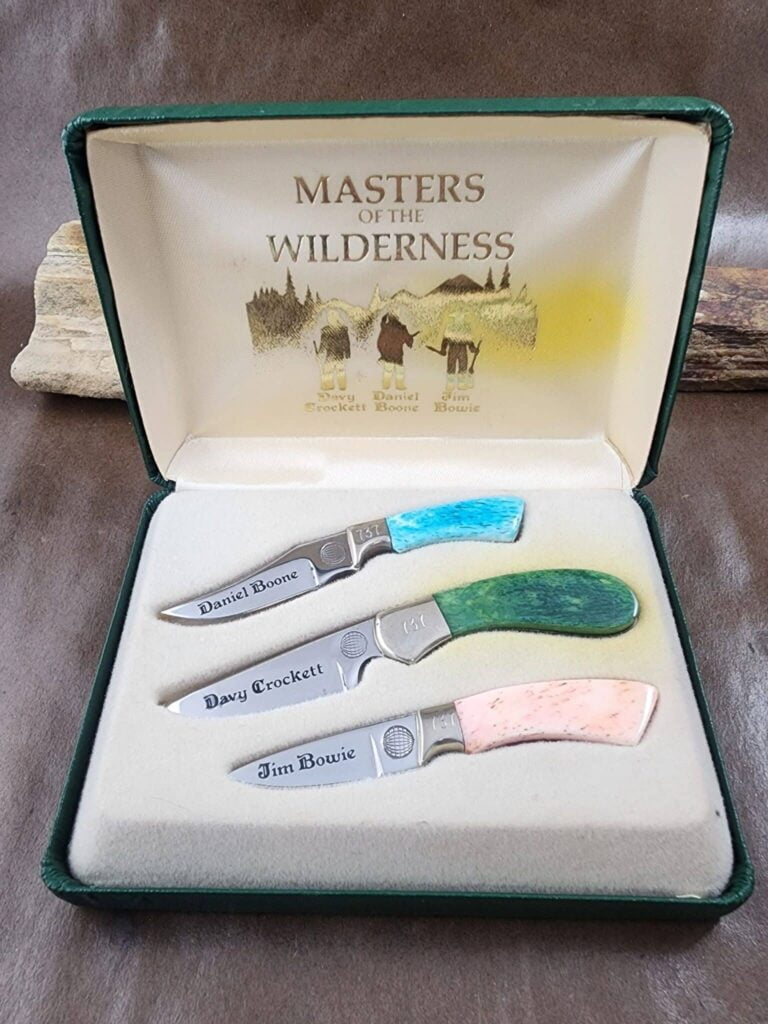 Vintage Masters of the Wilderness Miniature Knife Set knives for sale