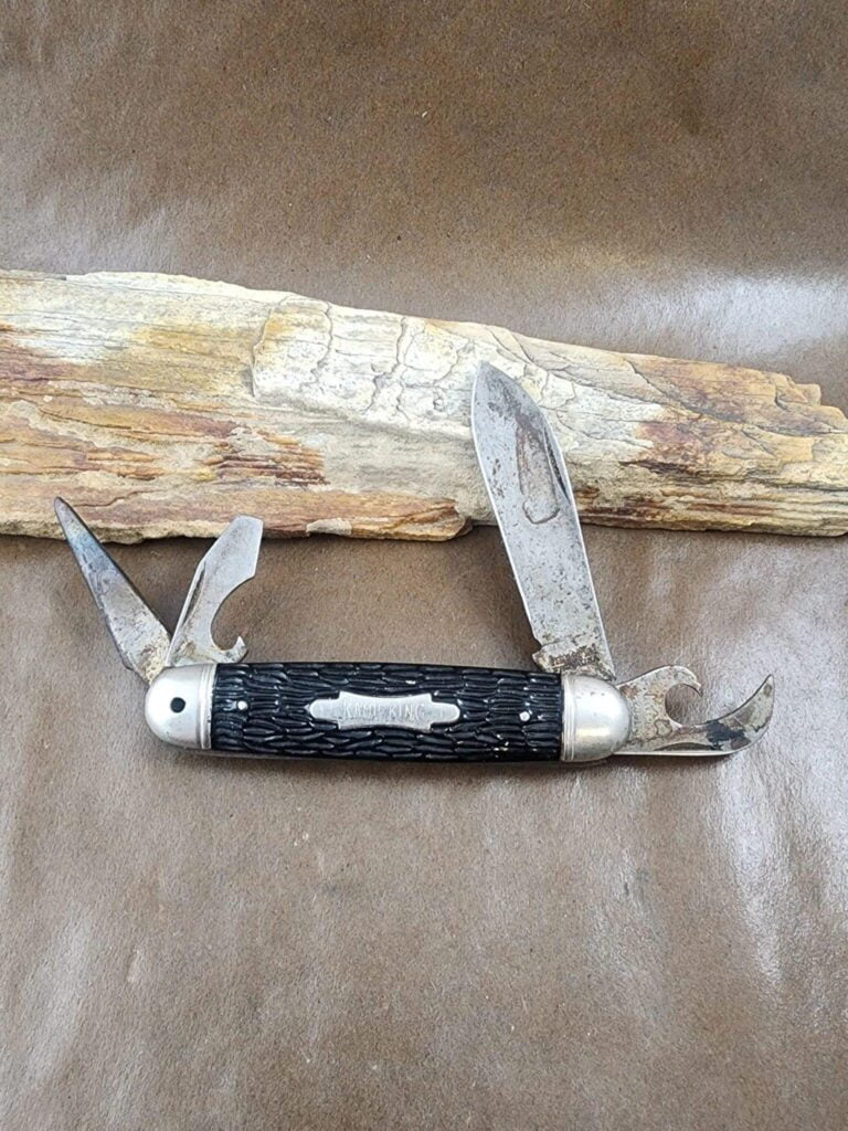 Vintage Imperial Camp King 4 Blade Folding Pocket Knife. For Sale