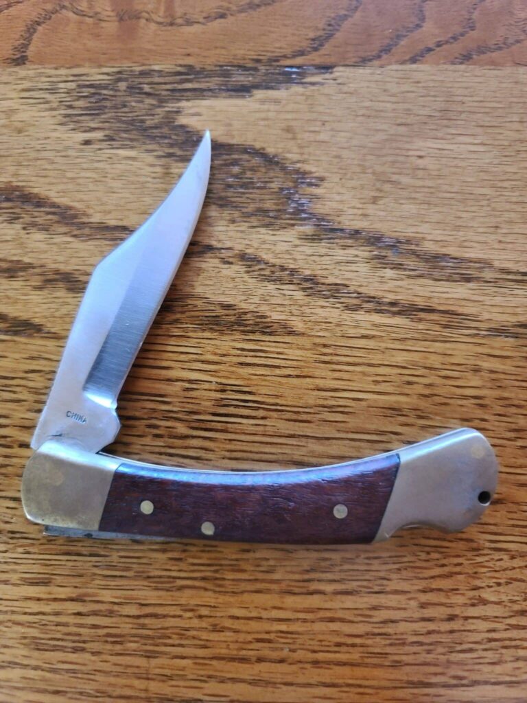 Vintage SS Lock back Hunter with Lanyard Hole knives for sale