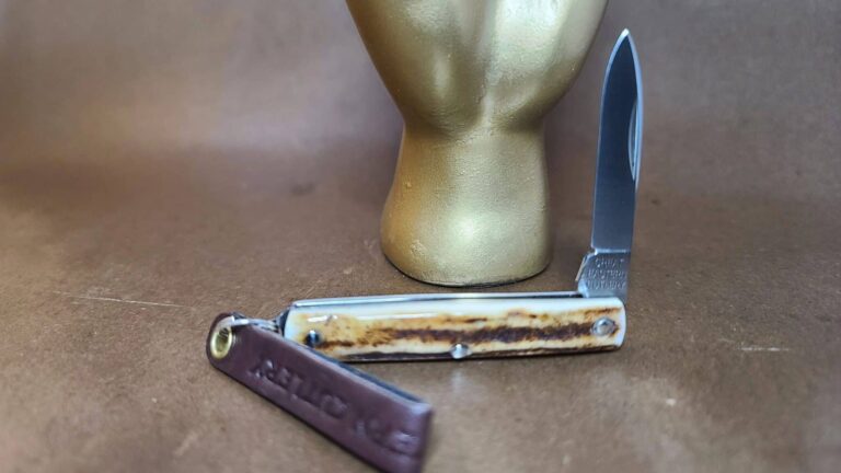 GEC #052121 Sambar Stag Keychain Knife knives for sale