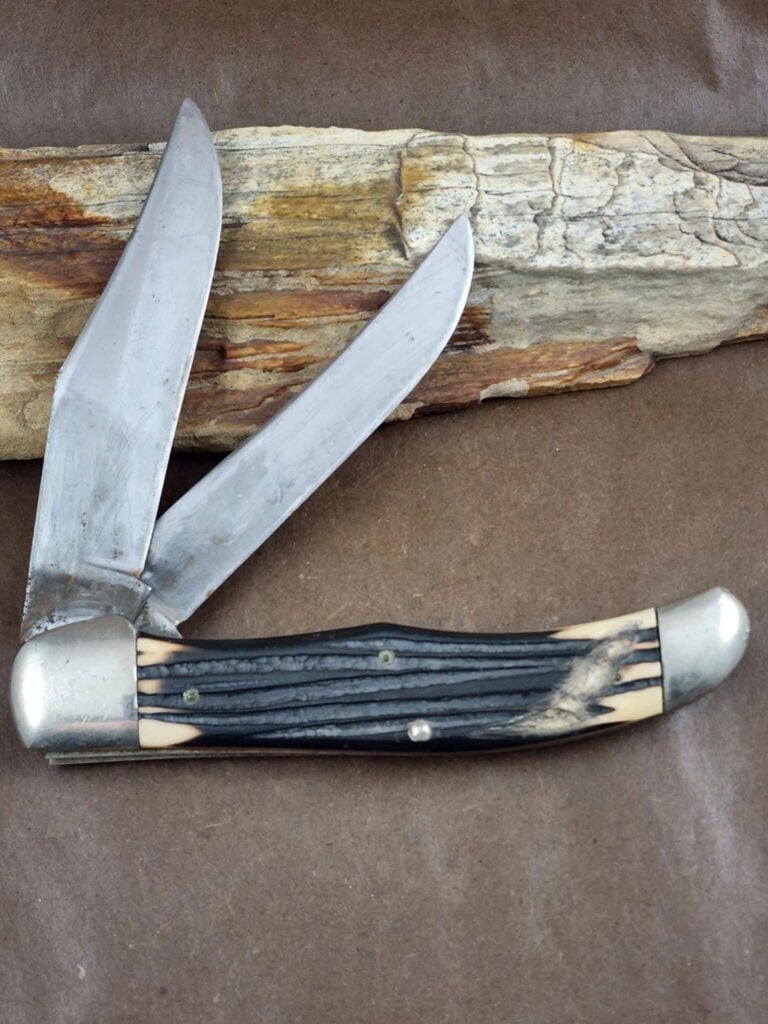 Queen Jumbo Trapper Heavily USED knives for sale