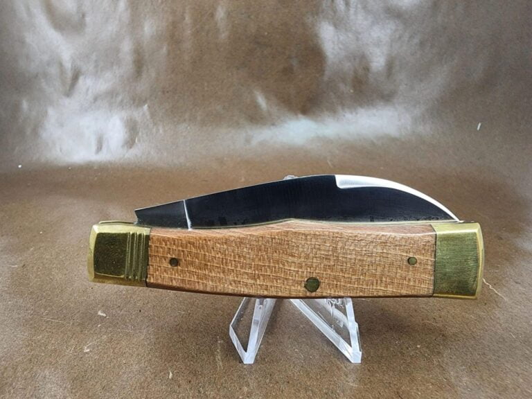 Trestle Pine Gunflint Old Growth Maple knives for sale