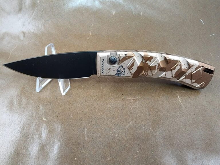 Piranha Bodyguard "Camo" Plain S30V Tactical Black Blade knives for sale