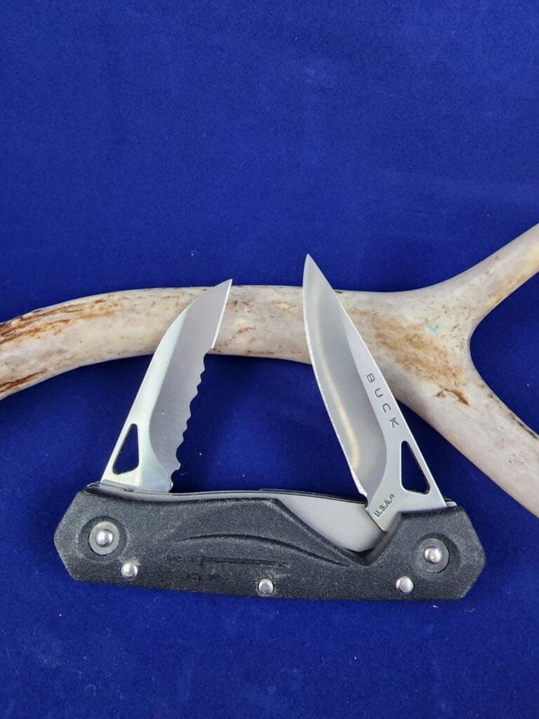 Buck USA 2 Blade Folder Previously owned knives for sale