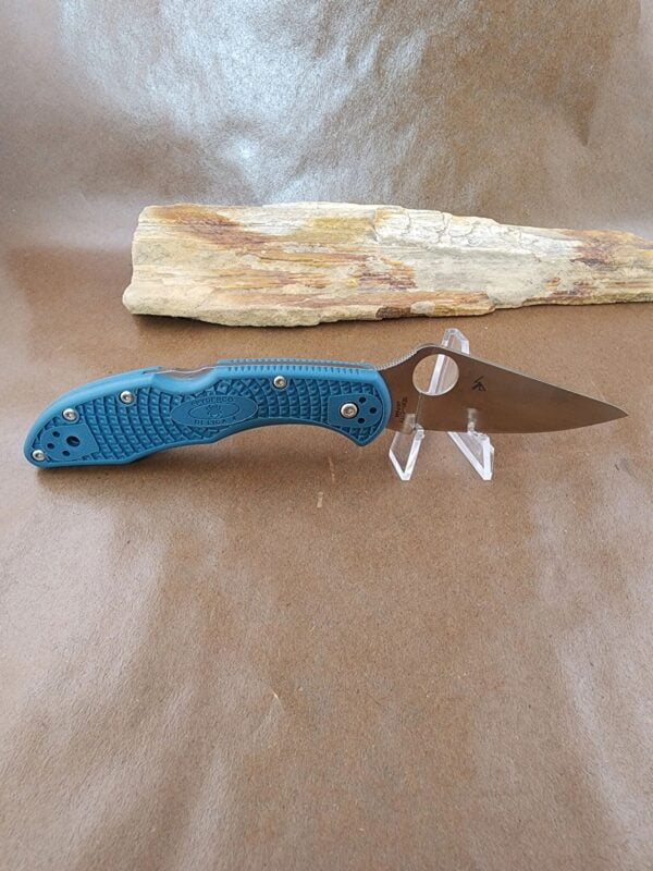 SPYDERCO C11FPK390 Delica Blue knives for sale