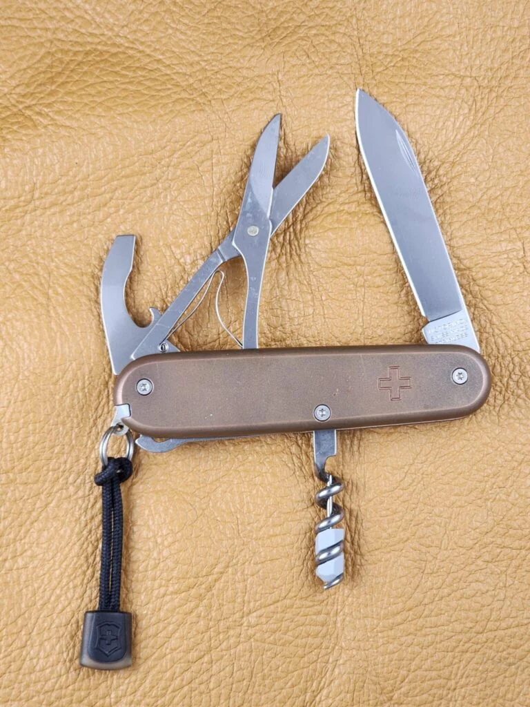 Custom Forge Custom Victorinox Compact with Copper Scales For Sale