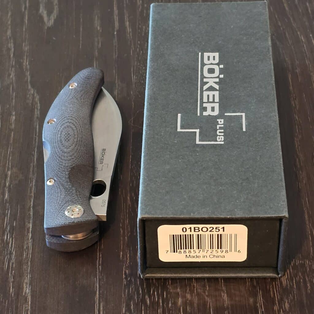 Böker Plus 01BO251 Black Yukon Straight 440C Folding Pocket Knife Model #: 01BO251 – gallery image 5