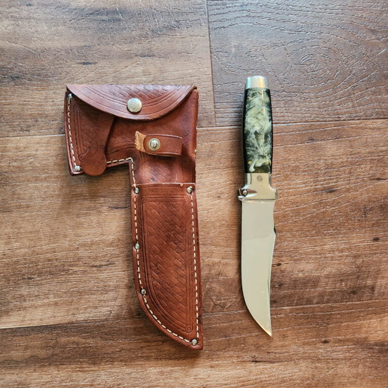 Case XX USA Green Onyx made 1920-1935 Vintage knife/hatchet set in excellent condition. knives for sale