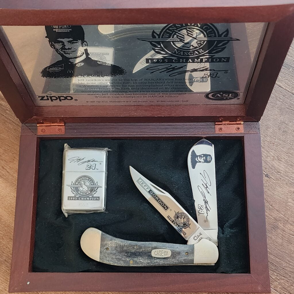 Case Knives USA Jeff Gordon 1995 Winston Cup Champion Commemorative Zippo  Lighter & Case Knife Set