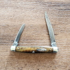 Case Knives USA Green Bone Case Tested 1920-1940 (pen blade warn spring, weak snap, clip blade good snap) Vintage knives for sale