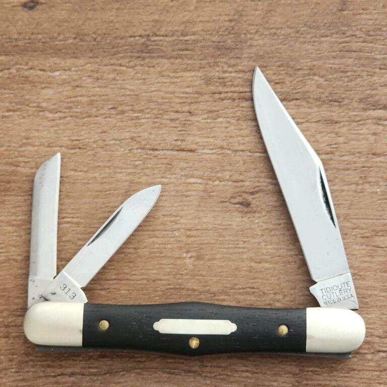 Great Eastern Cutlery # 331313 W Ebony Wood Age-related patina, see photos for details. knives for sale