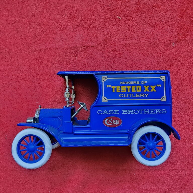 Case 1912 Ford Express Delivery Van and Case XX Pocket Knife 610095 Jigged Bone knives for sale