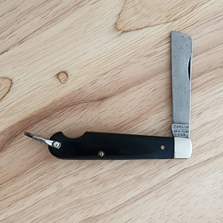 Camillus USA Vintage Folding Knife