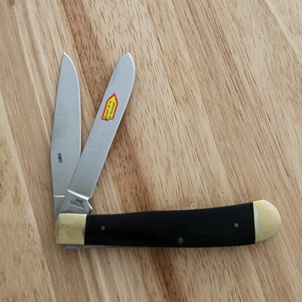 Steel Warrior by Frost Cutlery Cape Buffalo Horn Trapper knives for sale