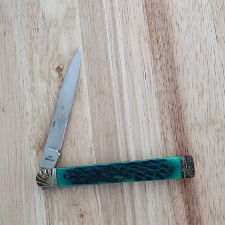 Steel Warrior by Frost Cutlery Doctors Knife in Green Jigged Bone knives for sale