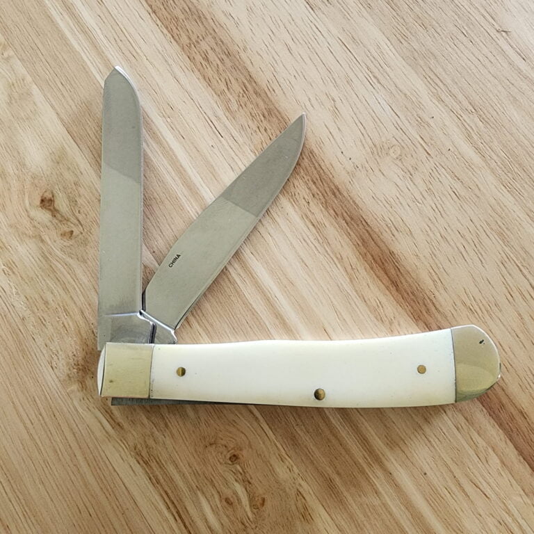 Frost Cutlery Collector's Trapper in Smooth Bone knives for sale