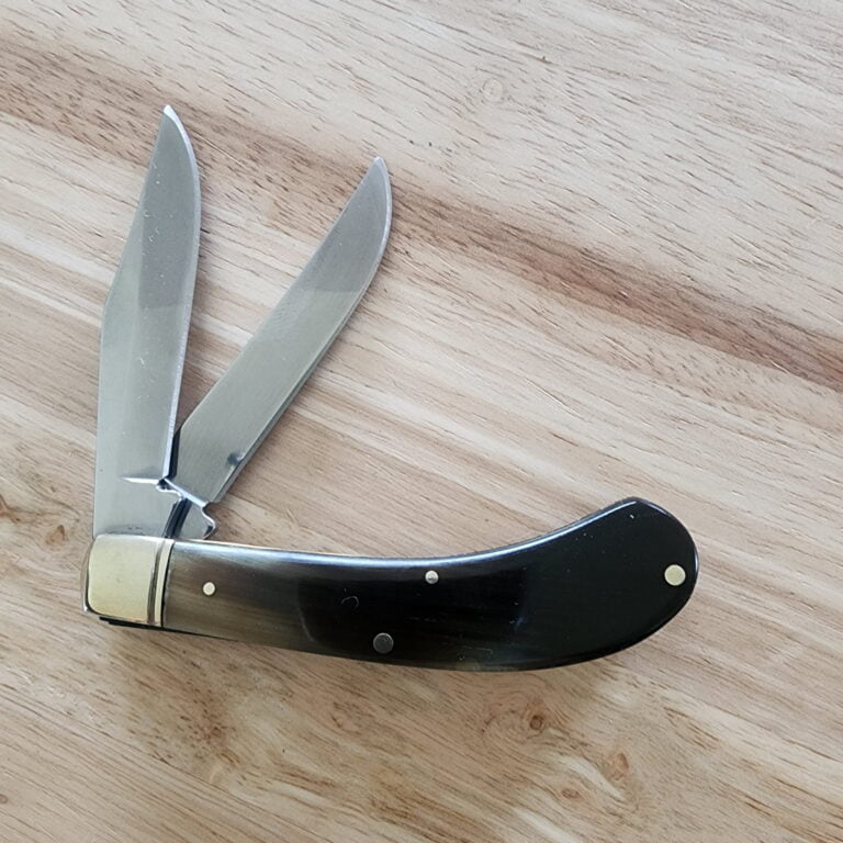 Frost Cutlery Bear and Bull Ox Horn Saddlehorn knives for sale