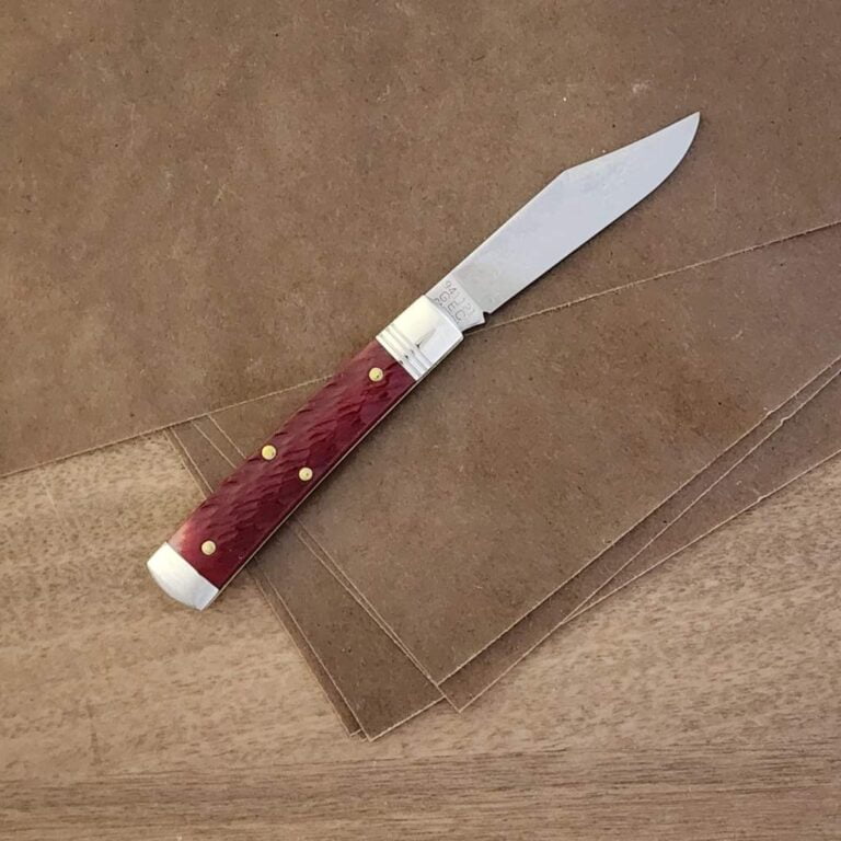 Great Eastern Cutlery #941121 Garnet Jigged Bone knives for sale