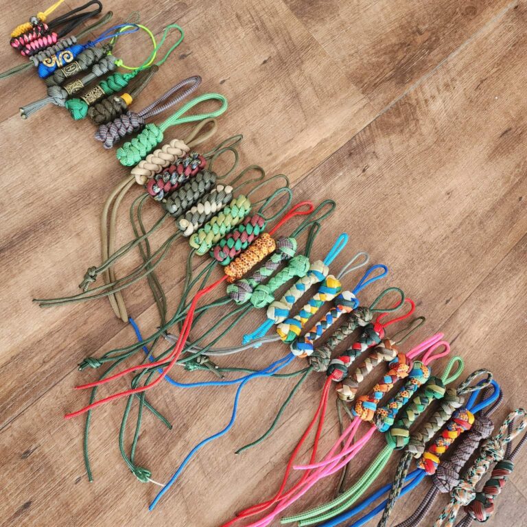 Paracord Lanyards knives for sale