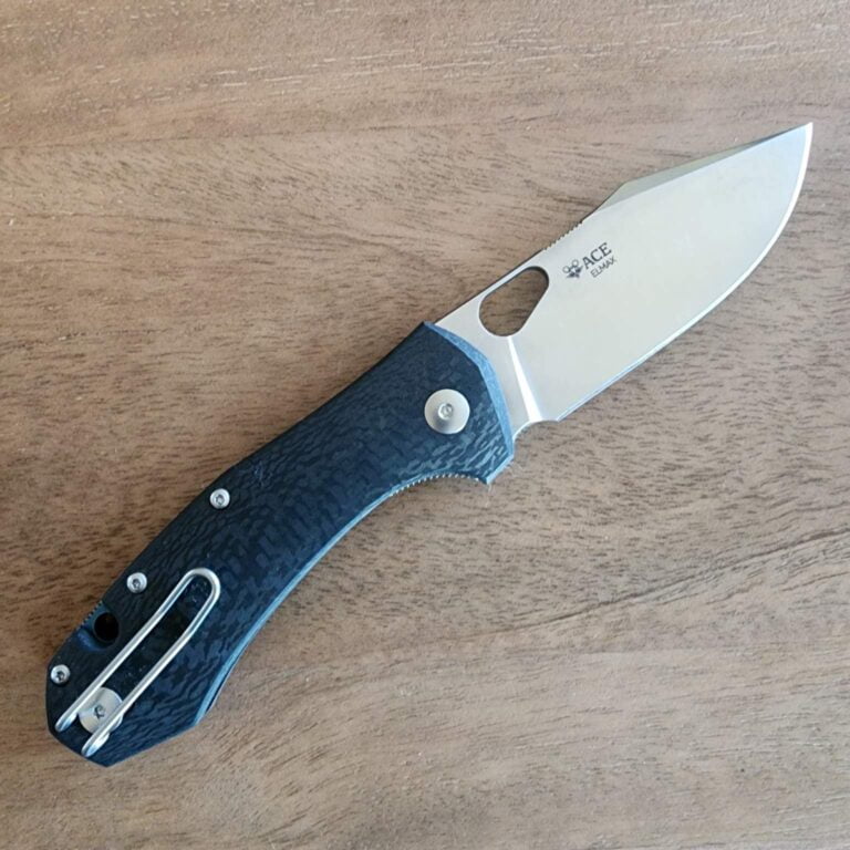 Giant Mouse Atelier in Carbon Fiber knives for sale