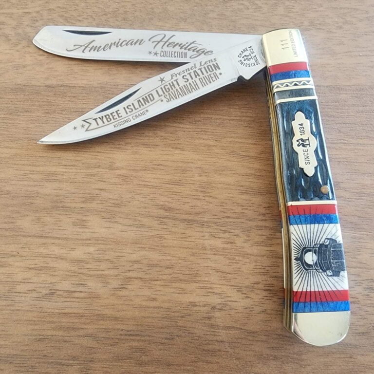 Kissing Crane Trapper knives for sale