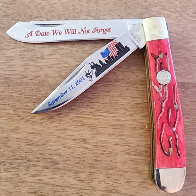 Kissing Crane Trapper knives for sale