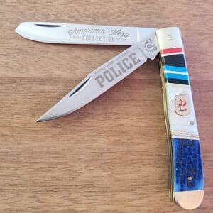 Kissing Crane Trapper knives for sale