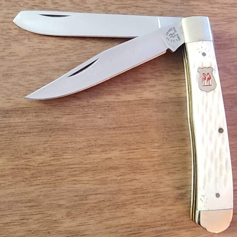 Kissing Crane Trapper knives for sale