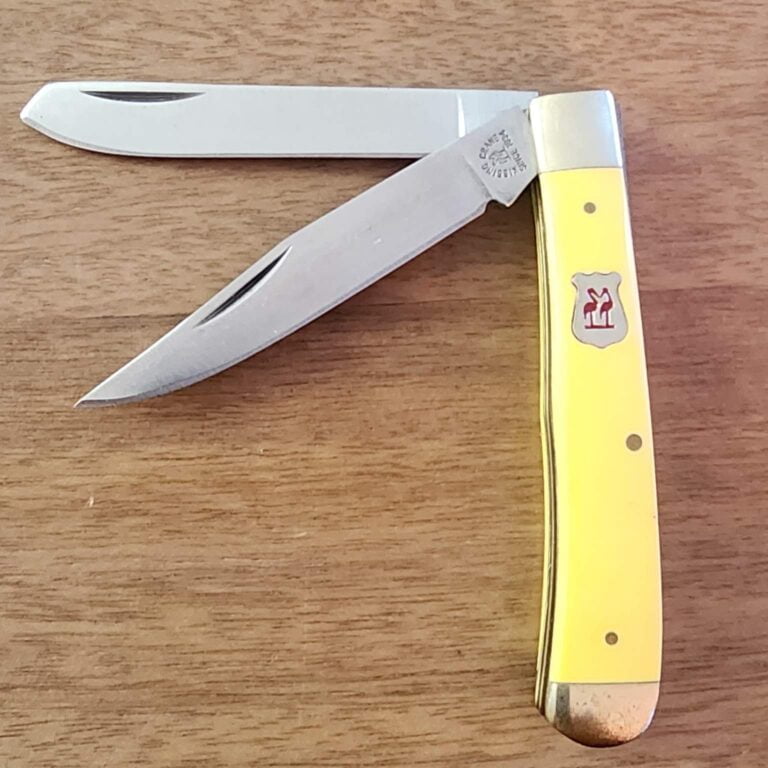 Kissing Crane Trapper knives for sale