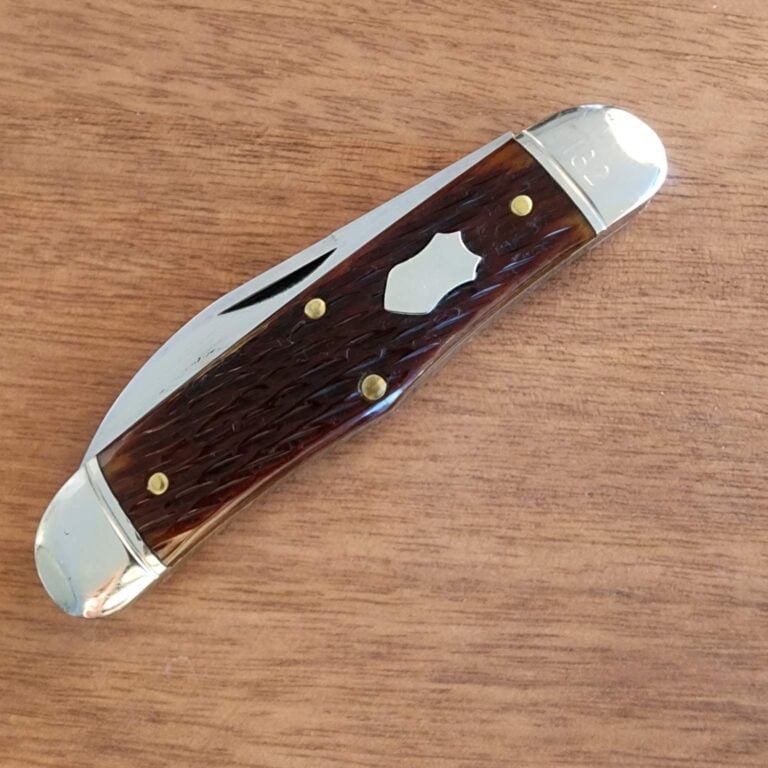 Great Eastern Cutlery #340223 Antique Autumn Jigged Bone 132 knives for sale