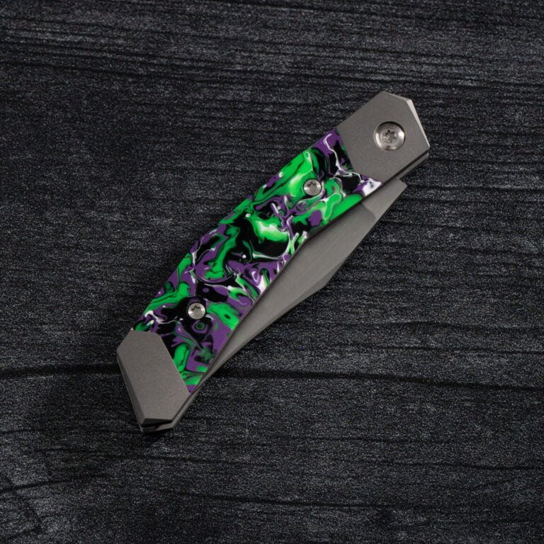 MINI CYBORG JACK - KAOTIC RESIN HAND SATIN knives for sale