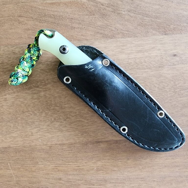 Bark River Bravo Necker II in CPM 3V and Ghost Green Jade G10 Scales.  gently used, good condition. knives for sale