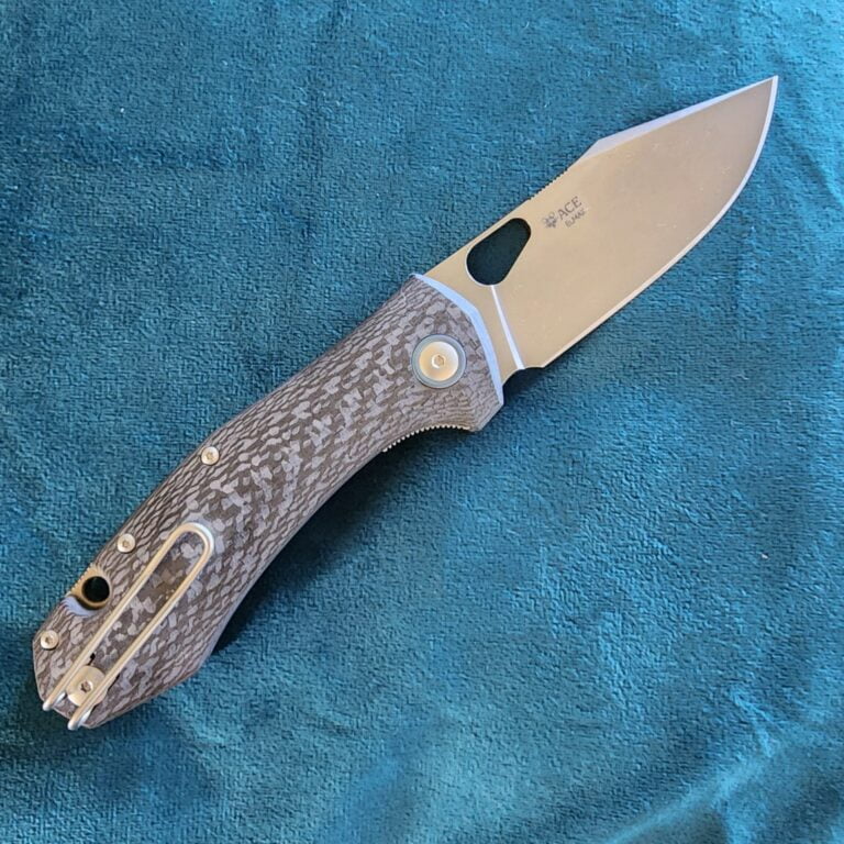 Giant Mouse ACE Carbon Fiber / Stonewash Grand Discounted "Rescue Mouse" knives for sale