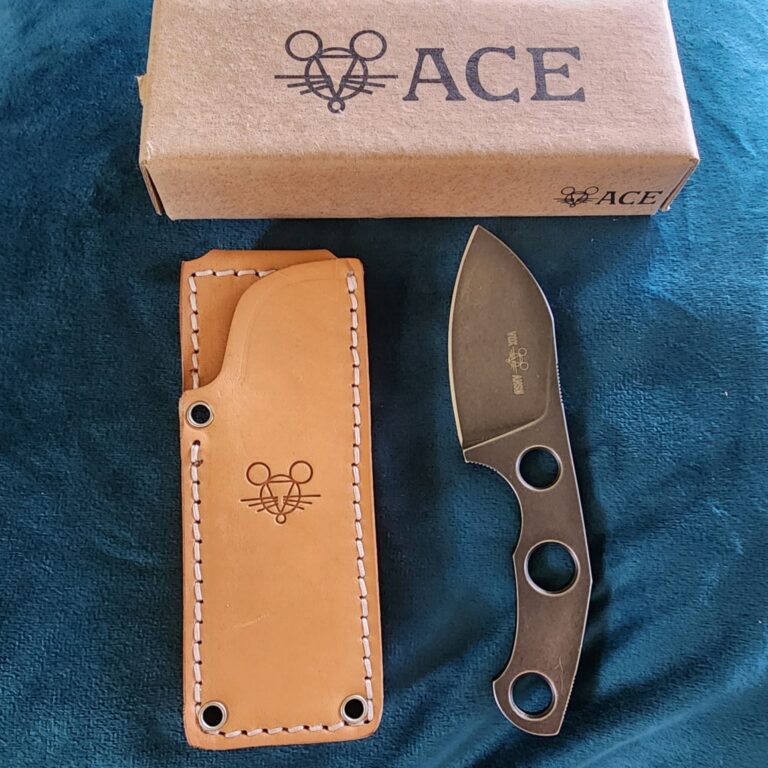 Giant Mouse ACE Fixed Blade GMF1-PDiscounted "Rescue Mouse" knives for sale