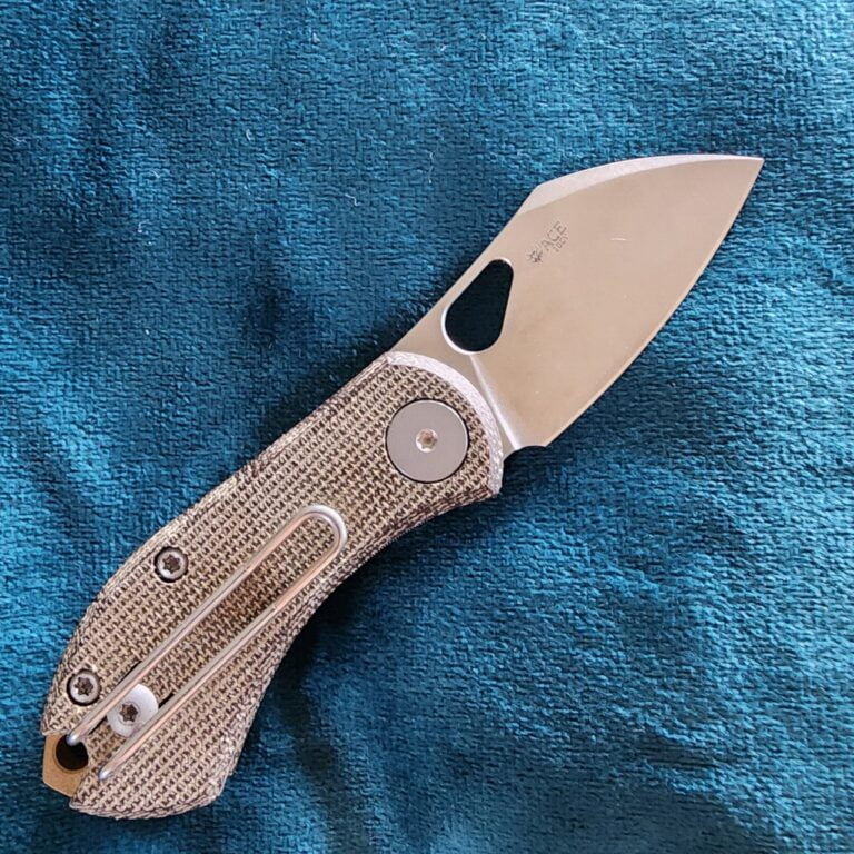 Giant Mouse ACE Nibbler in Green Canvas Micarta Discounted "Rescue Mouse" knives for sale