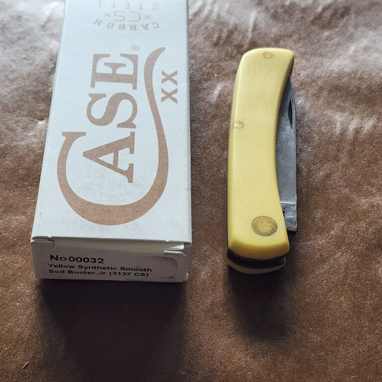 Case XX USA CS American Workman Yellow Sod Buster Jr. 3137 knives for sale