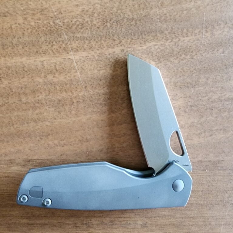 Kizer Sparrow By Vincent Rizzo featuring a S35VN Stone Washed Blade and Titanium Handle knives for sale