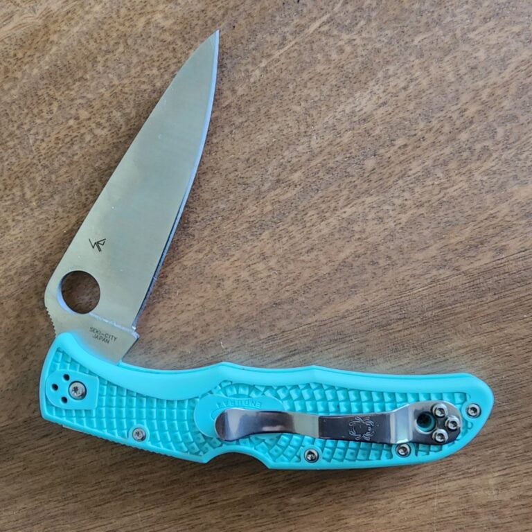 Spyderco Teal Endura 4 CPM S30V Japan gently used knives for sale