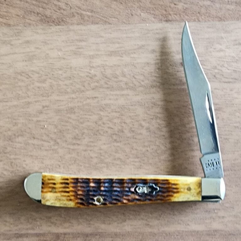 Case XX USA 52839 Antique Bone Corn Cob Jigged Slimline Trapper (used) knives for sale