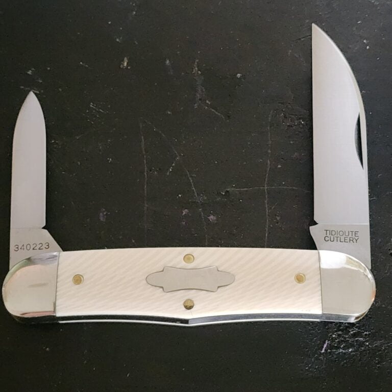 Great Eastern Cutlery #340223 Unicorn Ivory "S" knives for sale