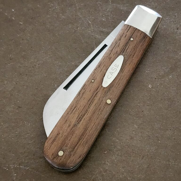 Case XX USA Whaler in Walnut 11031 SH knives for sale