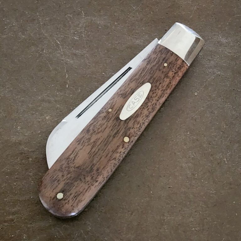 Case XX USA Whaler in Walnut 11031 SH knives for sale