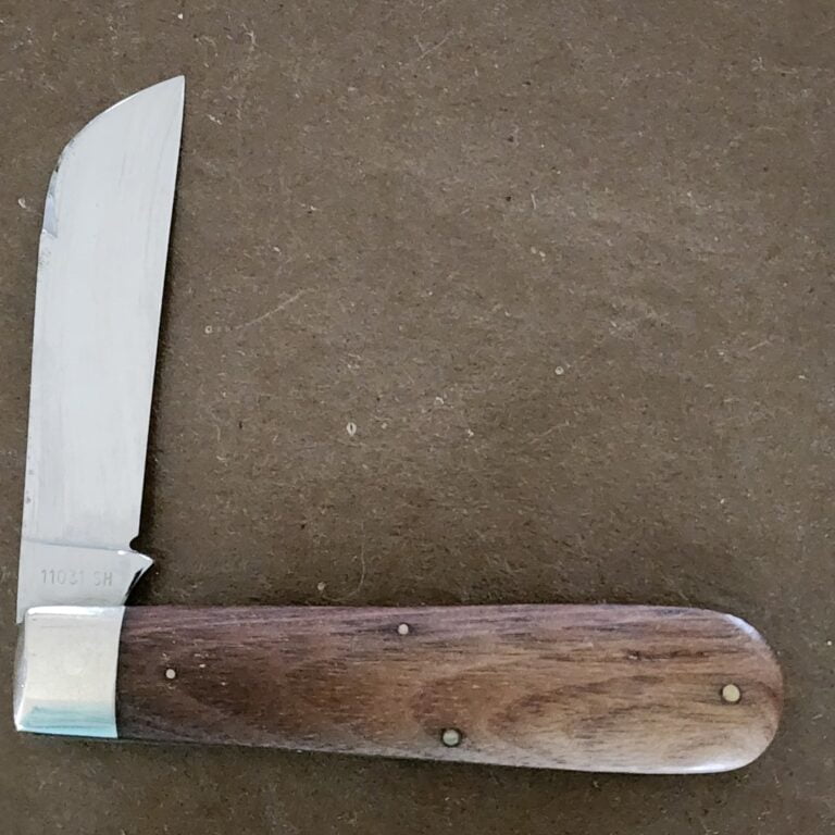 Case XX USA Whaler in Walnut 11031 SH knives for sale