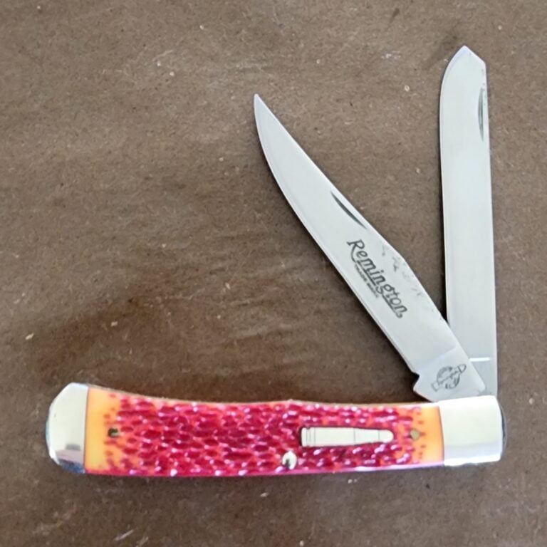 Remington Madison N.C. USA Trapper knives for sale