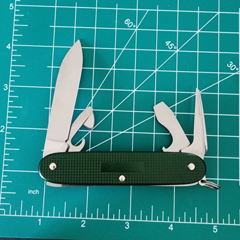 Victorinox Swiss Army Pioneer Green Aluminum knives for sale