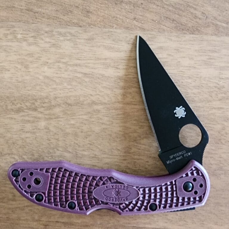 Spyderco Delica 4 Burgundy FRN BK PD1 PE C11BGBKP knives for sale