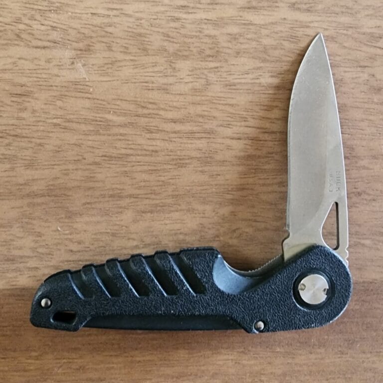 Buck USA Liner Lock USED knives for sale