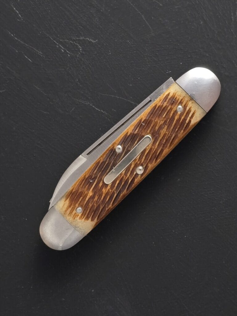 Great Eastern Cutlery #352322 WAYNORTH CUTLERY Antique Amber Jigged Bone "Wiki-Ute" by GEC and Charlie Campagna knives for sale