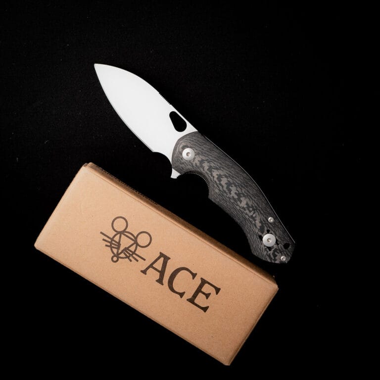 GiantMouse ACE Biblio - Carbon Fiber with Satin Blade Discounted "Rescue Mouse" knives for sale