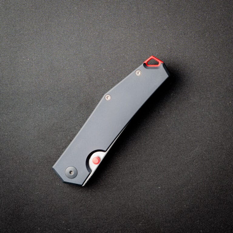 GiantMouse ACE Clyde in Black Aluminum Discounted "Rescue Mouse" knives for sale